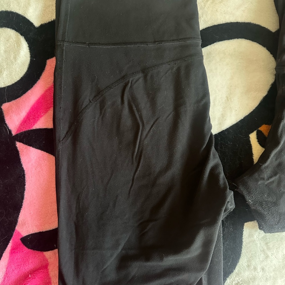 Lululemon Groove pants HR flare size 10 (Short)